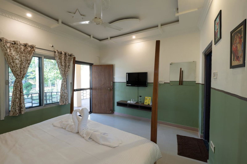 Avadale Tadoba - Stag Groups Not Allowed, Mohurli, India