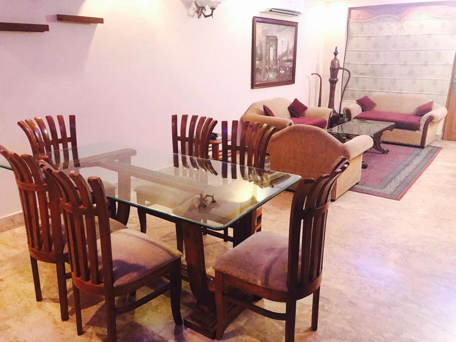 Skylink Suites Bed & Breakfast, New Delhi, India