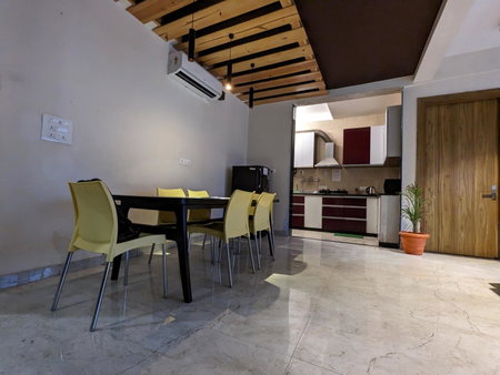 Back Stayz Hostel, Rishīkesh, India
