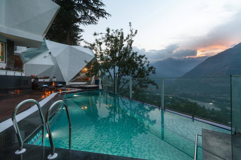 Tree of Life Eila Art Hotel, Manali, Nagar, India