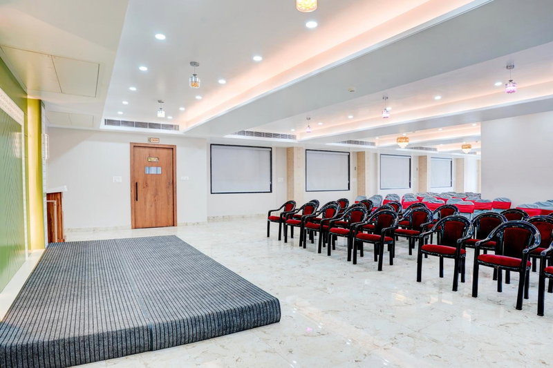 Palette by CheckIn Patel Nagar Bhopal, Bhopal, India