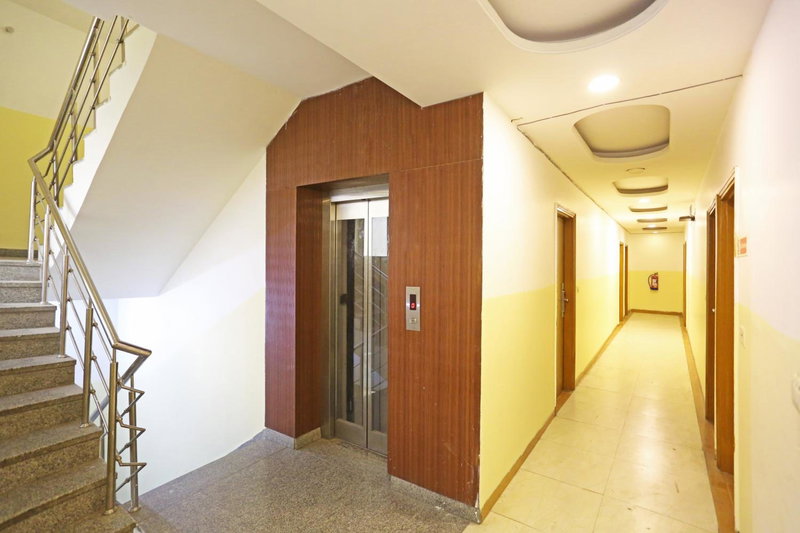 Hotel Aeroporto, New Delhi, India