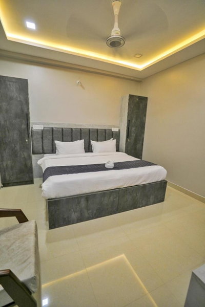 Hotel Ceasta US Consulate Hyderabad, Gachibowli, Gundipet, Индия