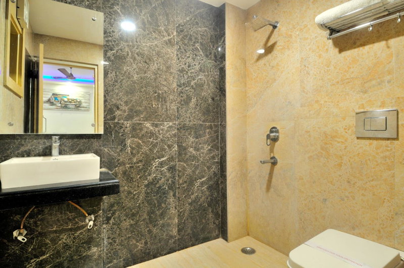 Hotel Prince Palace Deluxe - New Delhi, New Delhi, India