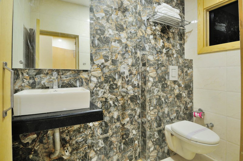 Hotel Prince Palace Deluxe - New Delhi, New Delhi, India