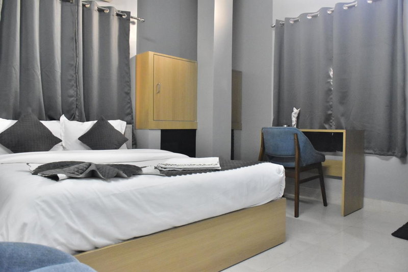 Urban Suites Silpukhuri, Guwahati, Индия