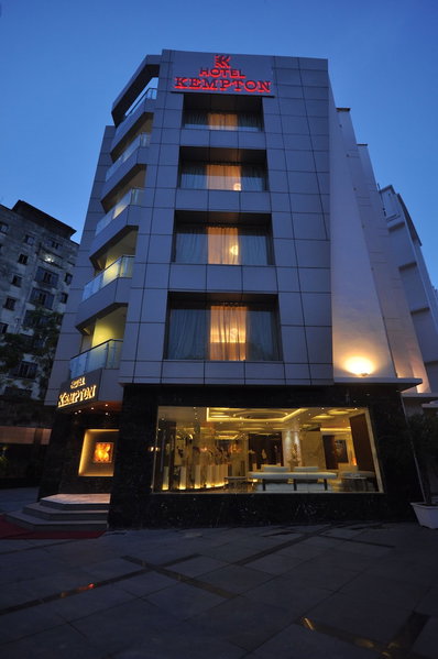 Hotel Kempton, Kolkata, India