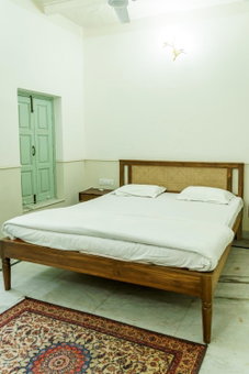 Shree Krishna Bhakti Ashram, Vrindāvan, India