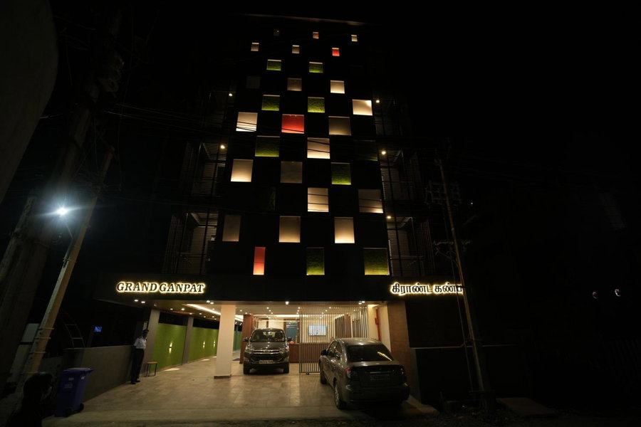 Grand Ganpat, Vellore, Индия