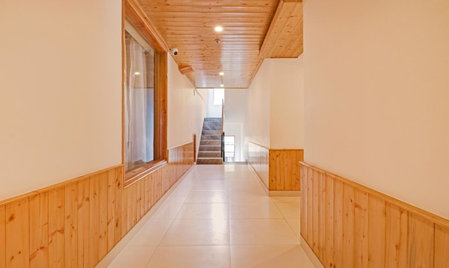 Treebo Premium Sattva With Mountain View, Manāli, India