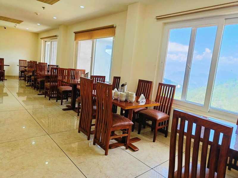 Hotel Pines & Peaks Dalhousie, Banikhet, India