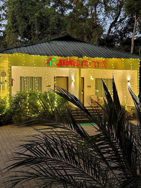 Jungleciti House Kaziranga National Park, Kaliabar, India