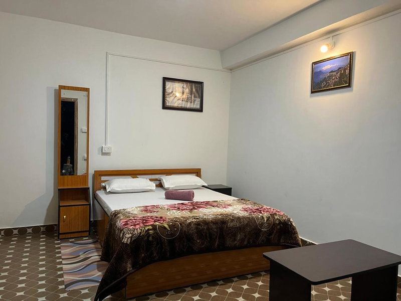 Pradhan Homestay Mirik - Homestay beside Mirik Lake, Mirik, India