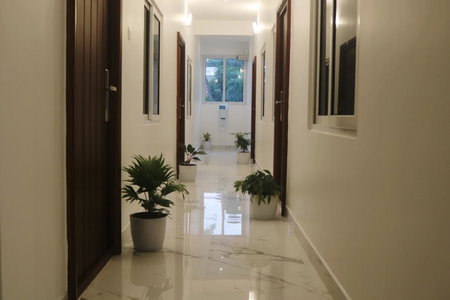 The Mountmist Apartment, Cochin, Индия