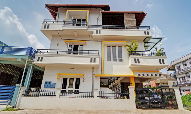 Treebo Alaka Rester Homestay, 5 mins to Raja Seat Garden, Madikeri, Индия