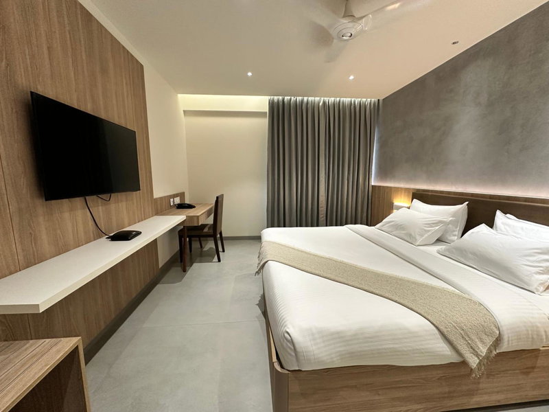 32 Urban by Akoya Hotels - Gachibowli, West Hyderabad, Hyderabad, Индия