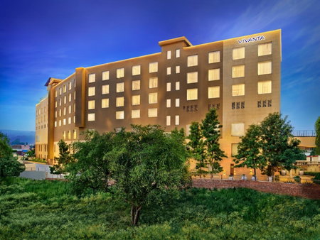 Vivanta Jammu City Centre, Jammu, Индия