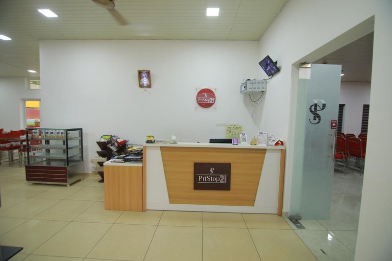 PitStop21, Athirappilly, Индия