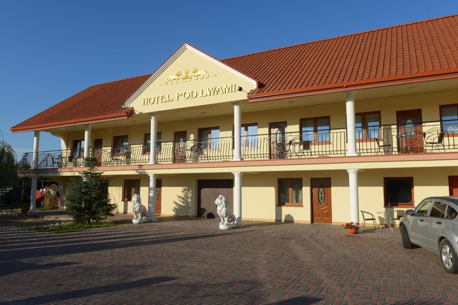 Hotelik Pod Lwami, Małaszewicze Duże, Pologne