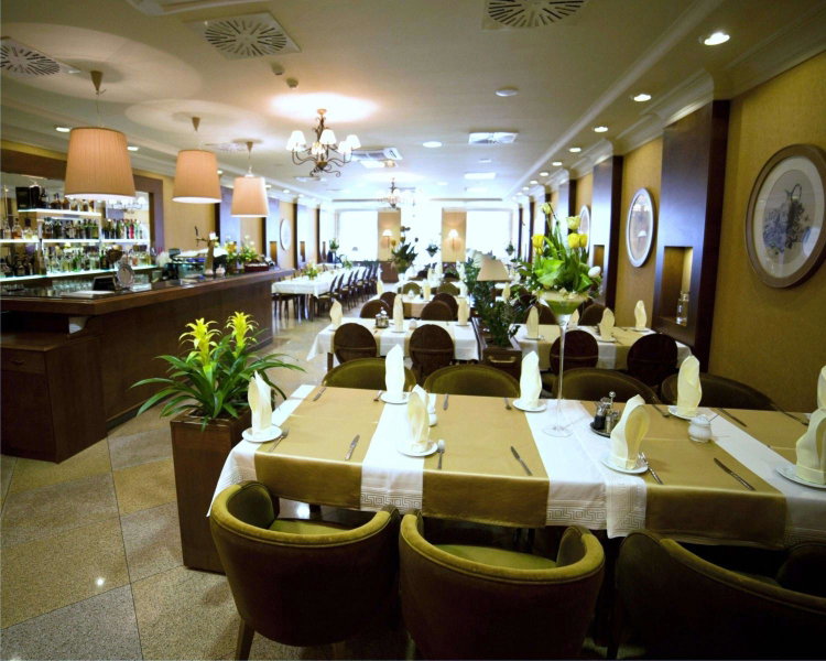 GRAND HOTEL Kielce, Kielce, Pologne