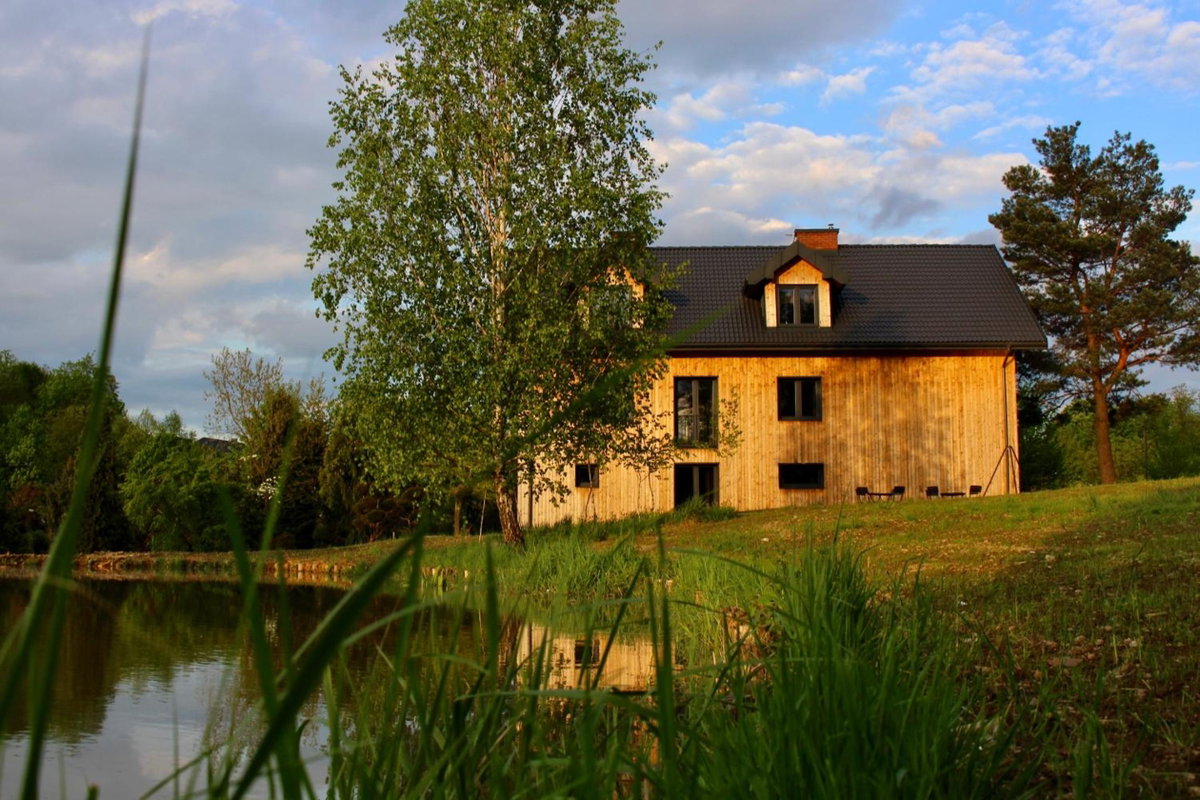 Hotel · Garden Loft, Roczyny