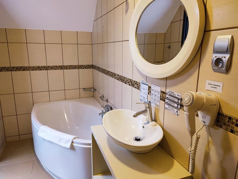 Hotel Jedlinka, Jedlina-Zdrój, Polonia