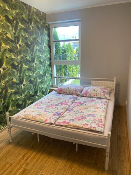 2 Tyskie Apartamenty z ogródkiem, Tychy, Польша