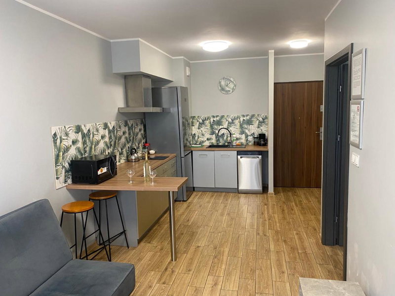2 Tyskie Apartamenty z ogródkiem, Tychy, Польша