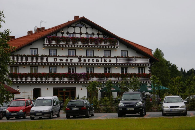 Dwór Bartnika, Narewka, Poland