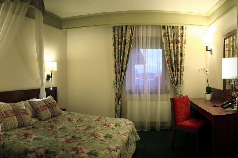 Ahotel, Czechowice-Dziedzice, Польша