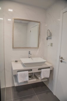 Calamar Hotel, São Vicente, Portugal