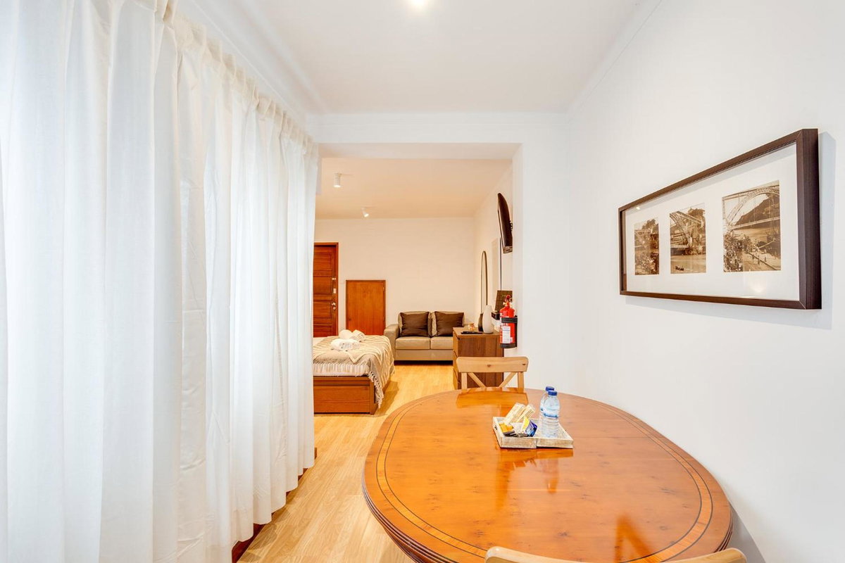 Bonjardim Downtown Apartments by DA'HOME, Portugal