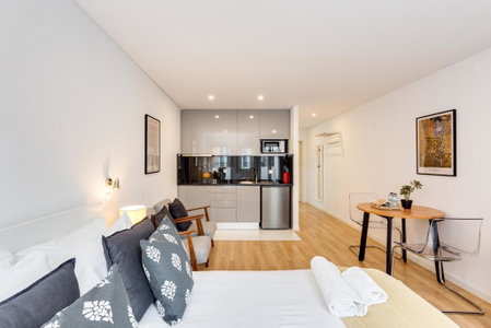 Bonjardim Downtown Apartments by DA'HOME, Porto, Portugal