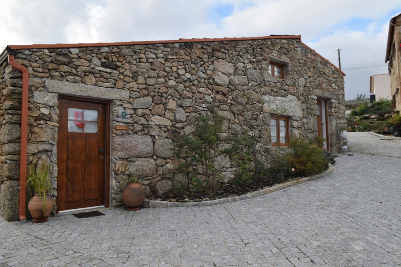 Eiras do Dão, Penalva do Castelo, Португалия