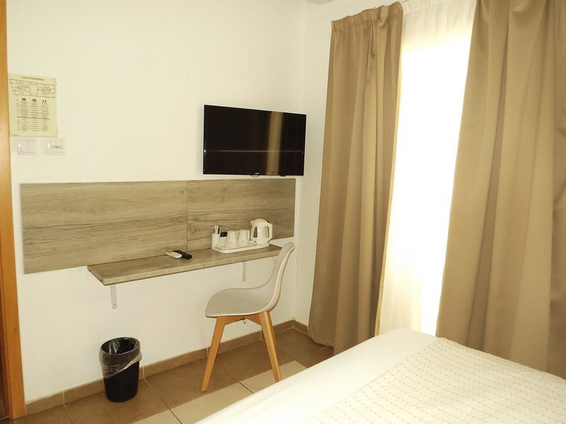 Hotel Mar Azul, Lagos, Portugal