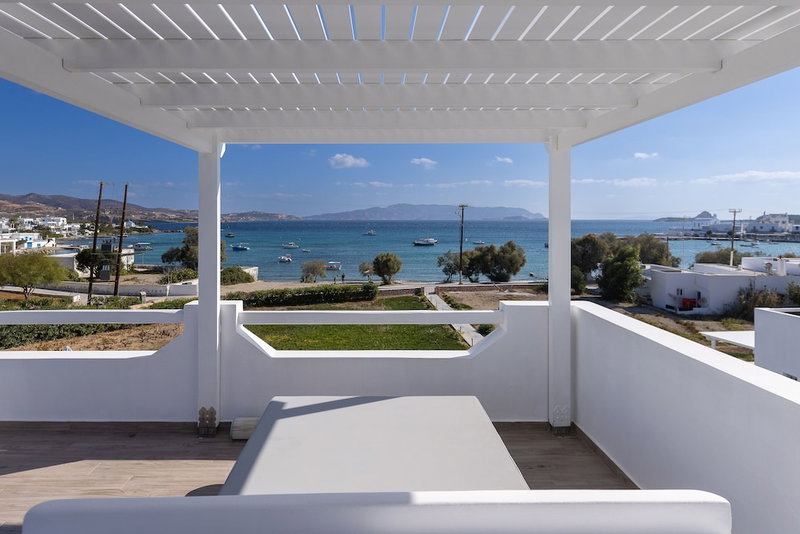 En Milo, Milos, Greece