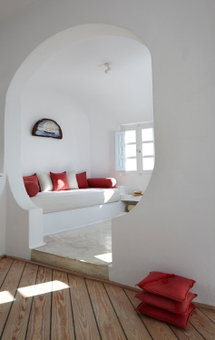 Altana Heritage Suites, Imerovigli, Greece