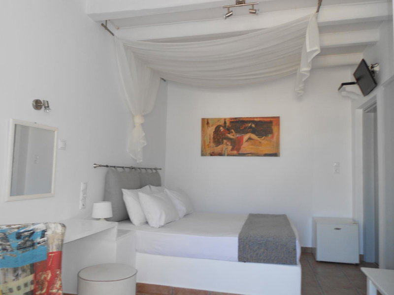 Casa Bianca, Ornos, Greece