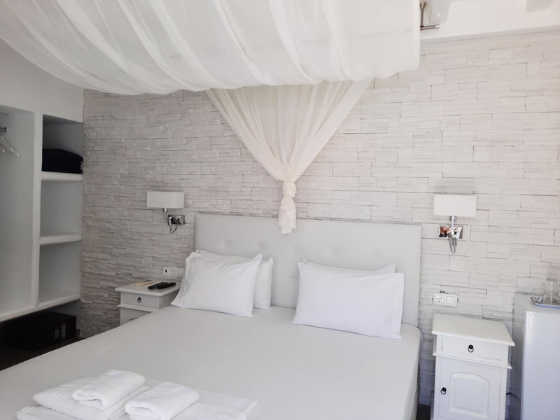 Casa Bianca, Ornos, Greece
