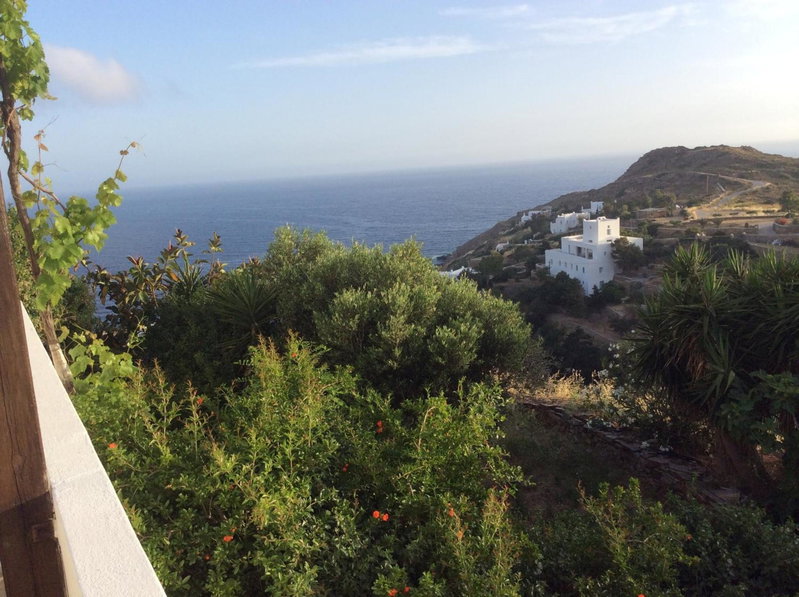 Blue Sky, Ios Chora, Greece