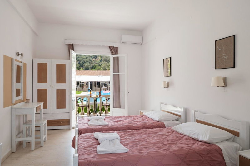 Katsaros Studios & Apartments, Sidari, Greece