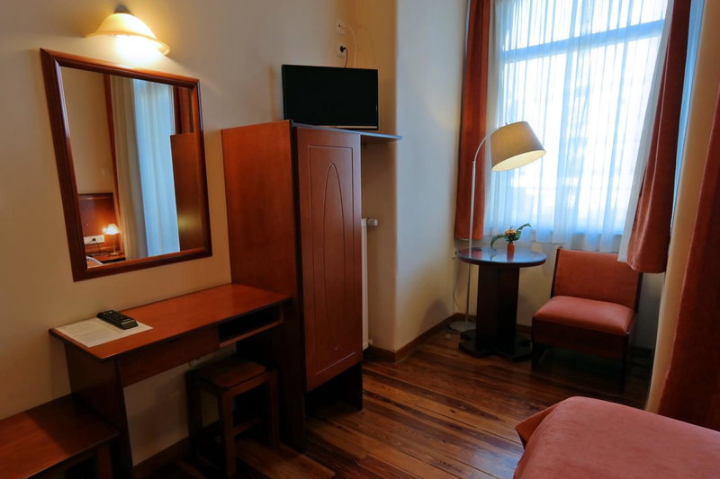 Hotel Excelsior, Loutraki, Greece
