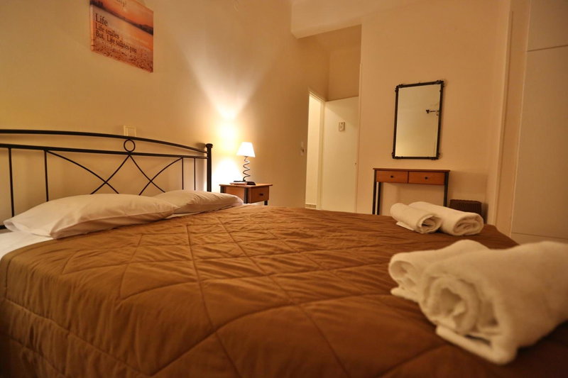 Central 9 Rooms, Ermoupoli, Greece