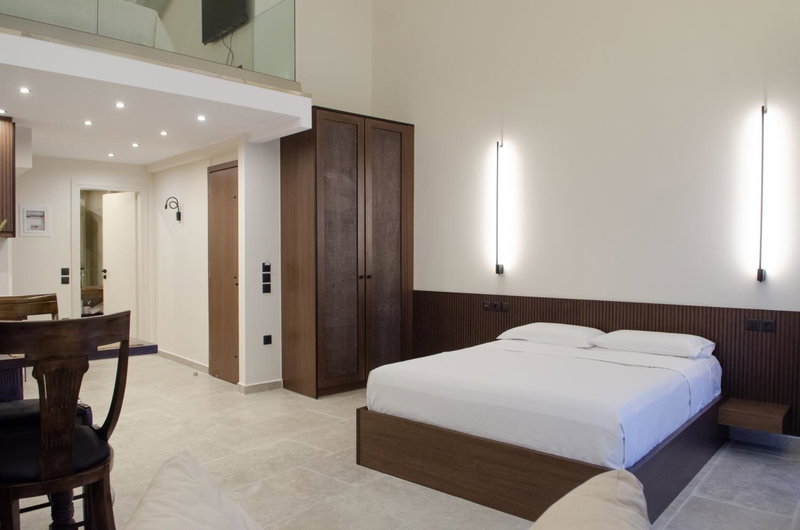 Leone suites, Nafpaktos, Greece