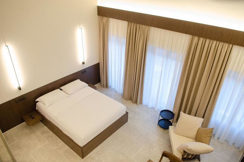 Leone suites, Nafpaktos, Greece