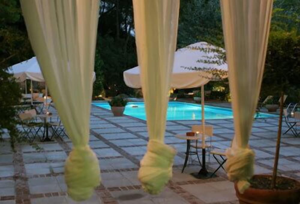 Hotel · Antonios, Archaia Olympia