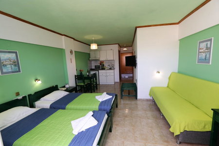 Aris Studios, Hersonissos, Greece