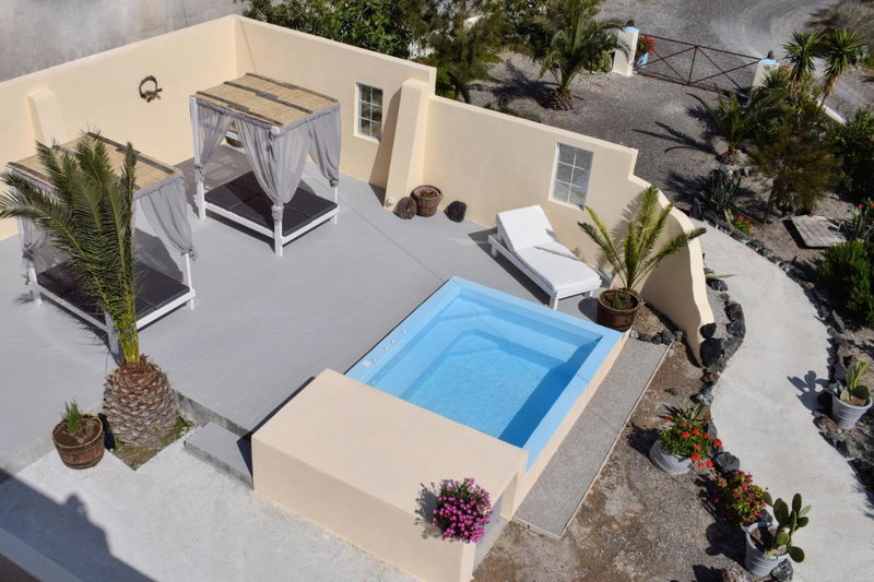 Marina's Studios, Perivolos, Greece