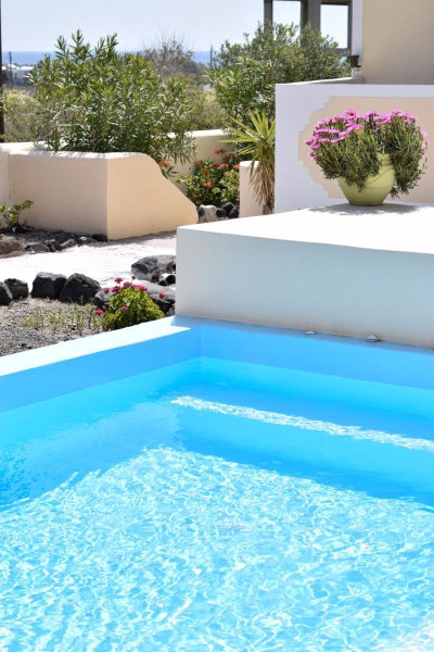 Marina's Studios, Perivolos, Greece
