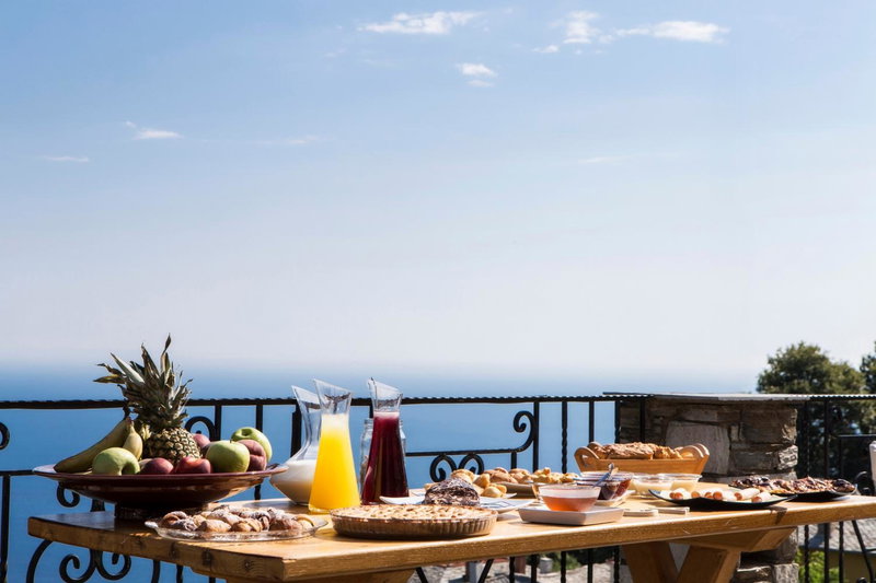 Olga Hotel Mouresi, Mouresi, Greece